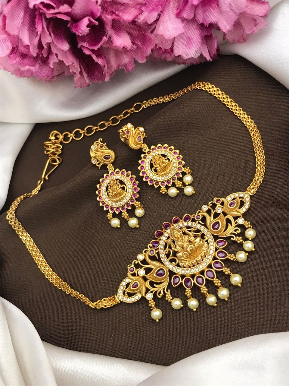 Fancy Stone Bangles D794576D